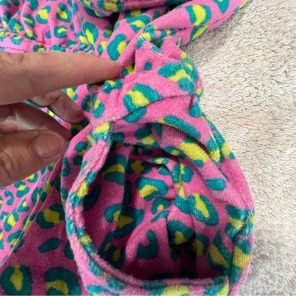 DISNEY Leopard Print STITCH & SCRUMP
Terrycloth Romper size:11/12 - Picture 7 of 9